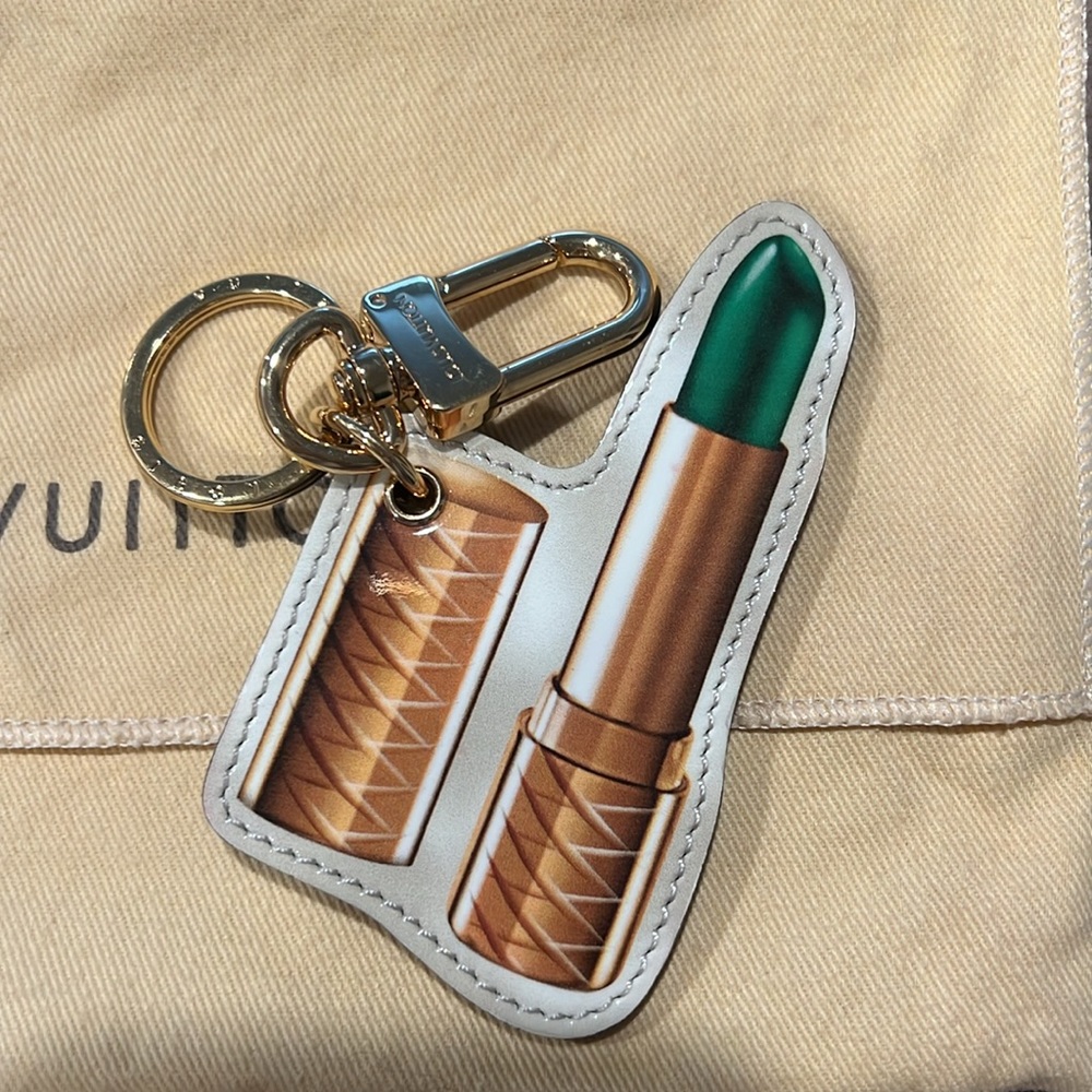 Louis Vuitton Vernis Stickers Lipstick Key Ring - Picture 3 of 5